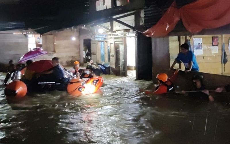 Banjir Terjang Gunung Sitoli Ketinggian Air Capai 2 Meter Jabar News