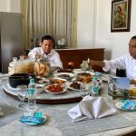 Presiden Jokowi makan siang bersama dengan Prabowo Subianto==