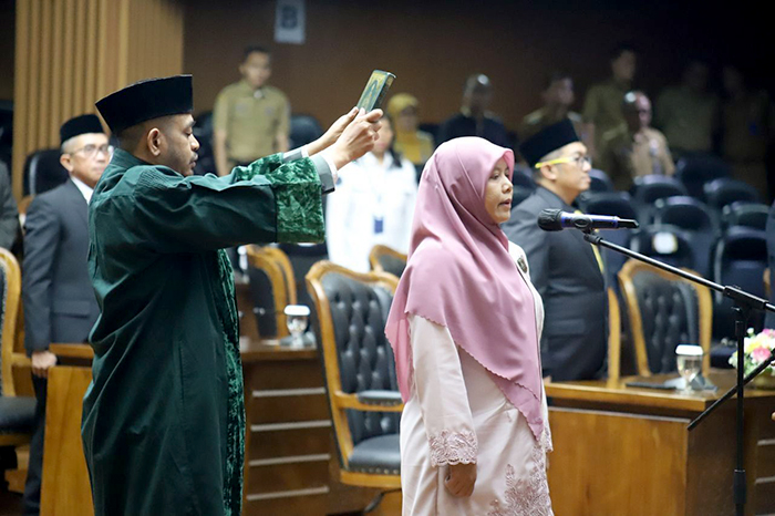 Siti Marfu’ah Dilantik Jadi Anggota DPRD Kota Bandung Lewat Proses PAW ...