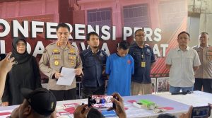 Polda Jabar menggelar konferensi pers kasus Vina Cirebon dengan tersangka Pegi Setiawan--