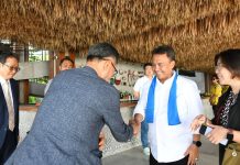 Sekda Jabar Herman Suryatman saat mengunjungi pertemuan Business to Government (B2G) Sunset Networking Sustainable Collaboration di kawasan Jimbaran Hub, Kabupaten Badung, Bali (Foto: Pemprov Jabar)