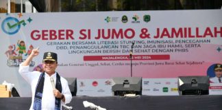 Sekda Jabar Herman Suryatman saat peluncuran Geber Si Jumo dan Jamillah di SMK Negeri 1 Majalengka (Foto: Pemprov Jabar)