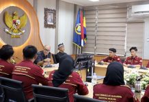 Mahasiswa Unpas Bahas Masalah Kota Bandung dengan Wakil Ketua DPRD