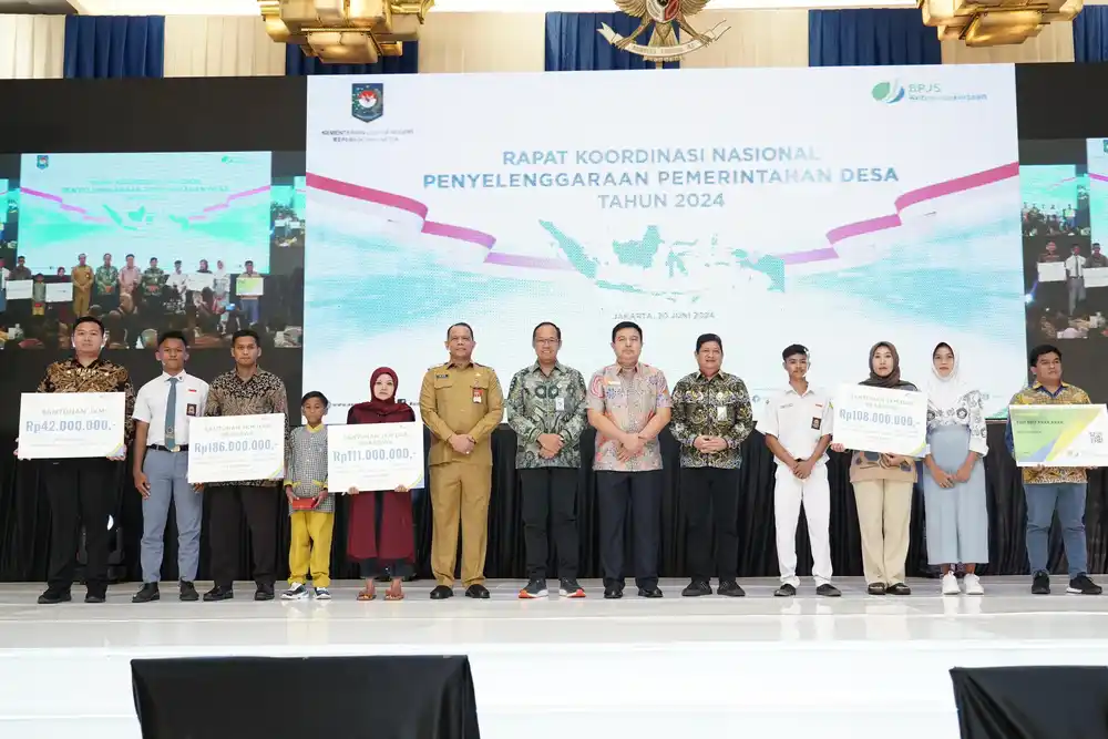 Direktorat Jenderal Bina Pemerintahan Desa Kementerian Dalam Negeri bersama BPJS Ketenagakerjaan melakukan diseminasi kepada seluruh Pemerintah Daerah Provinsi dan Kabupaten/Kota