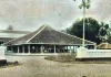 Pendopo dan kantor Bupati Purwakarta tahun 1910 (Foto Pinterest Bintoro Hoepoedio)