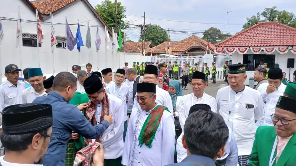 Pasangan Calon Bupati dan Wakil Bupati Purwakarta, H. Zaenal Arifin dan H. Sona Maulida. (Foto: Gin/Jabarnews)