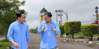 Strategi Kampanye Sahrul Gunawan: Kemeja Biru Langit dan Fokus  pada Pendidikan dan Kesehatan 