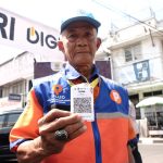 Uji coba pembayaran parkir menggunakan QRIS di Kota Bandung (Foto: Pemkot Bandung)