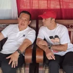 Calon Bupati Purwakarta nomor urut 2 Yadi Rusmayadi (kiri) dan Ketua Tim Pemenangan Paslon nomor urut 2 Anas Gunadi (kiri). (Foto: Facebook/Anas Gunadi)