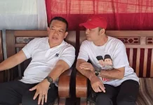 Calon Bupati Purwakarta nomor urut 2 Yadi Rusmayadi (kiri) dan Ketua Tim Pemenangan Paslon nomor urut 2 Anas Gunadi (kiri). (Foto: Facebook/Anas Gunadi)