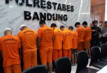 Konferensi pers kasus curanmor di Polrestabes Bandung