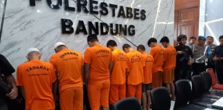 Konferensi pers kasus curanmor di Polrestabes Bandung