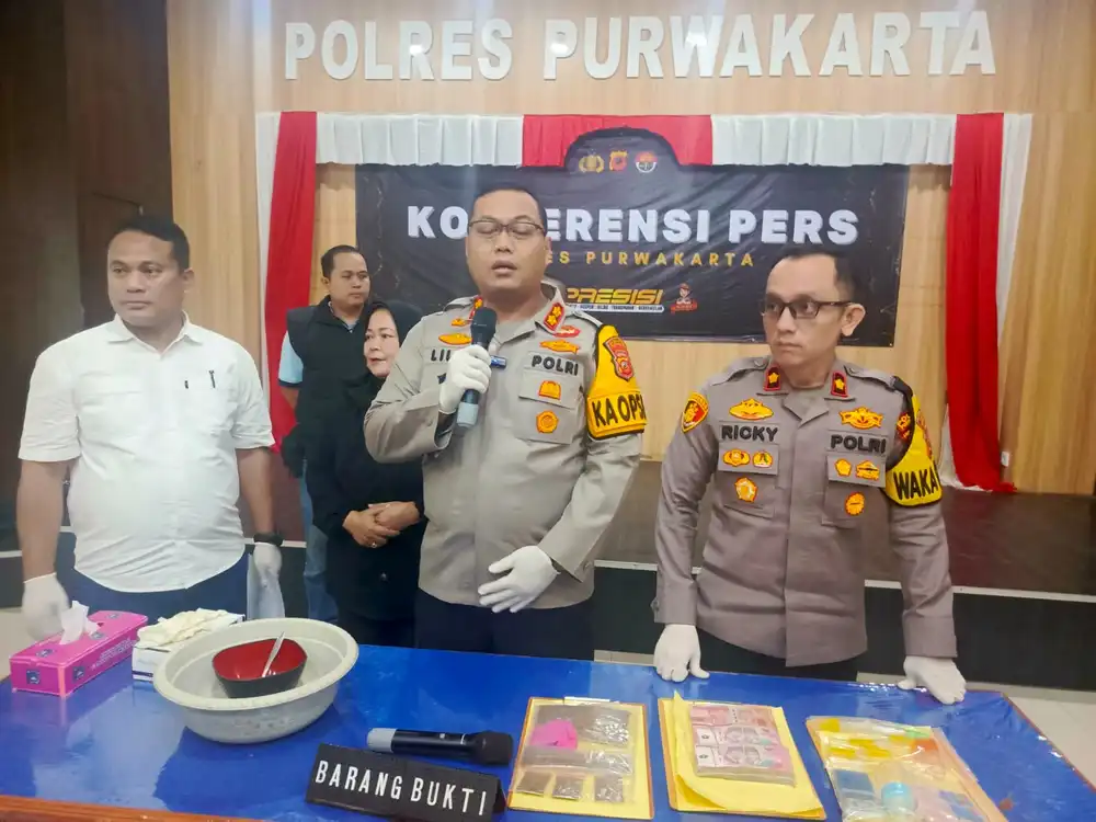 Ungkap kasus narkoba di Polres Purwakarta. (Foto: Gin/Jabarnews)