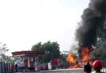 Mobil Terbakar