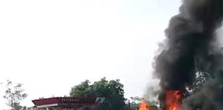 Mobil Terbakar