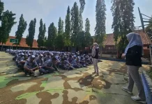 Polres Subang menggelar sosialisasi tentang bahaya narkoba kepada para pelajar SMA Negeri Kalijati, Kabupaten Subang, pada Kamis, 28 November 2024. (Foto: Ist)