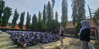 Polres Subang menggelar sosialisasi tentang bahaya narkoba kepada para pelajar SMA Negeri Kalijati, Kabupaten Subang, pada Kamis, 28 November 2024. (Foto: Ist)