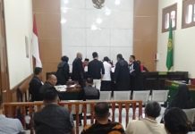 Sidang Korupsi Pasar Cigasong: Hakim Ragukan Kredibilitas Sikap Mengambang Saksi Kunci Dede Riska