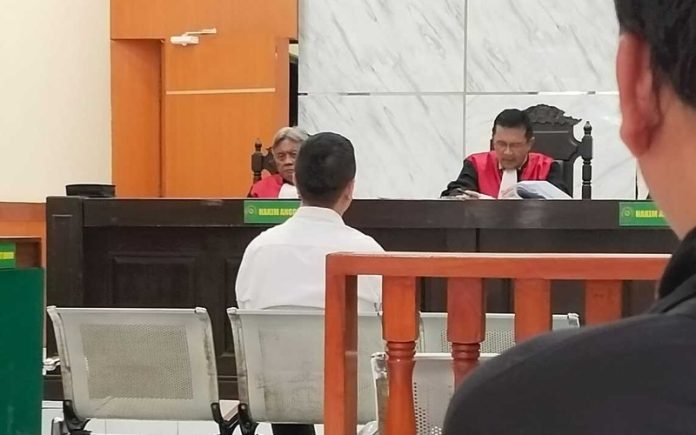 Tangis di Balik Vonis Susanto: Penipu Rp1,3 Miliar Mendapat Hukuman 2,6 Tahun Penjara