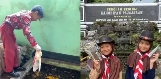 Murid SDN Ekologi Kahuripan Pajajaran Purwakarta belajar mengelola sampah makanan menjadi produk yang bernilai ekonomis, untuk menumbuhkan rasa peduli lingkungan sejak dini (Foto: Ist)