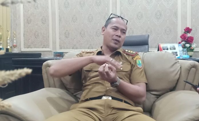 Sekda Pemkab Karawang Asep Aang Rahmatullah