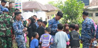 Personil Lanud Husein Sastranegara Gelar Trauma Healing untuk Anak Korban Bencana Cianjur