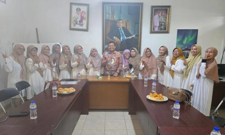 Audiensi Aisyiyah Sumedang dengan Bupati Sumedang terpilih Doni Ahmad Munir (Foto: Muhammadiyah-jabar.id)